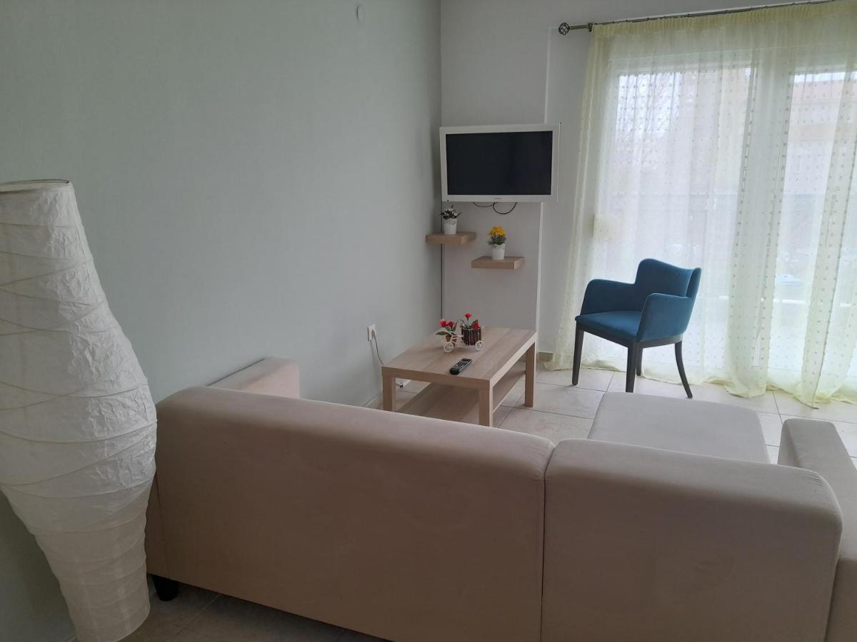 Dimos Sunny & Luxury Central House !!! Peraía Eksteriør bilde